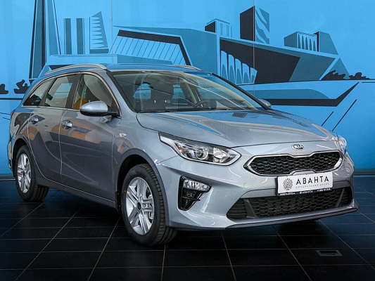 Kia Ceed SW Luxe 1.6 AT 128 л.c. авт. бензин